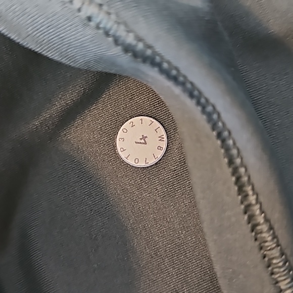 Lululemon Lost in Pace Skirt Green 4 Tall - Picture 9 of 9